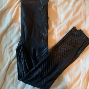 SPANX moto leggings, size M.